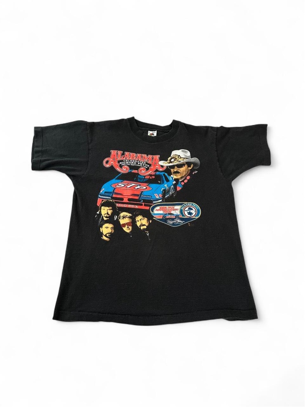 Vintage 1990s single stitch nascar shirt fits medium